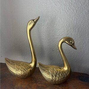 ❌SOLD❌Vintage Gold Brass Swans